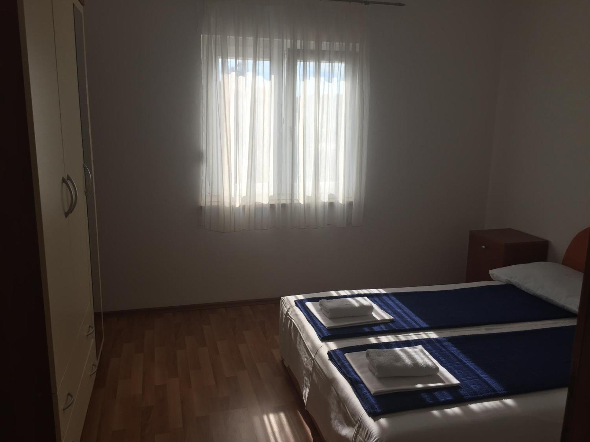 Apartments Vidovic Povljana Rom bilde